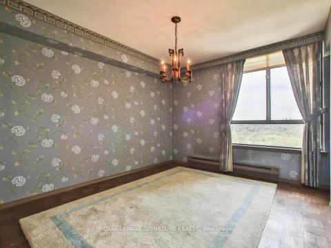 Photo 11 at F19 - 288 Mill Road, Markland Wood, Toronto