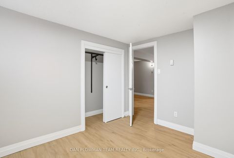 Photo 6 at 476 Albert Street, Central, Oshawa