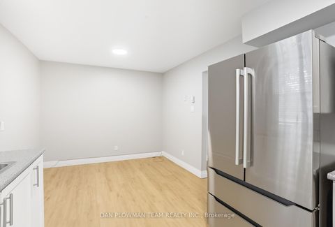 Photo 22 at 476 Albert Street, Central, Oshawa