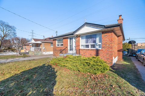 Photo 1 at 45 Redwater Drive, Kipling, Toronto