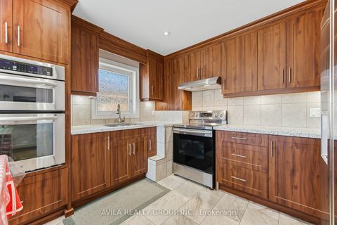 Photo 7 at 45 Redwater Drive, Kipling, Toronto