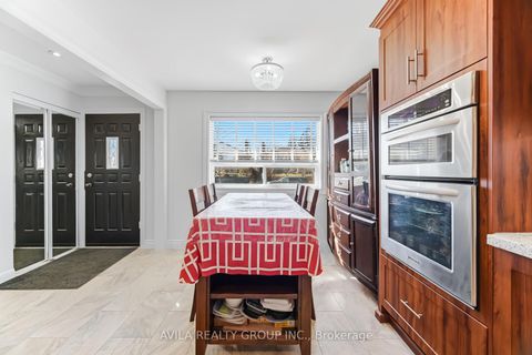 Photo 9 at 45 Redwater Drive, Kipling, Toronto