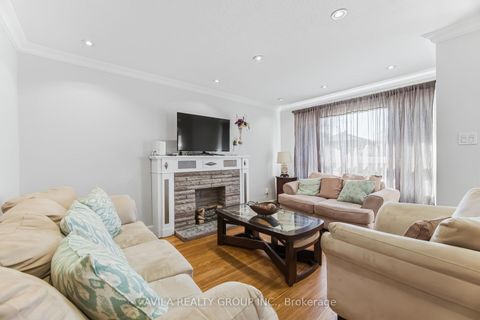 Photo 14 at 45 Redwater Drive, Kipling, Toronto