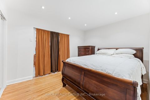 Photo 19 at 45 Redwater Drive, Kipling, Toronto
