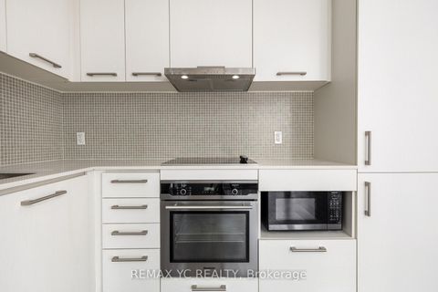 Photo 4 at 3508 - 87 Peter Street, Waterfront Communities C1, Toronto