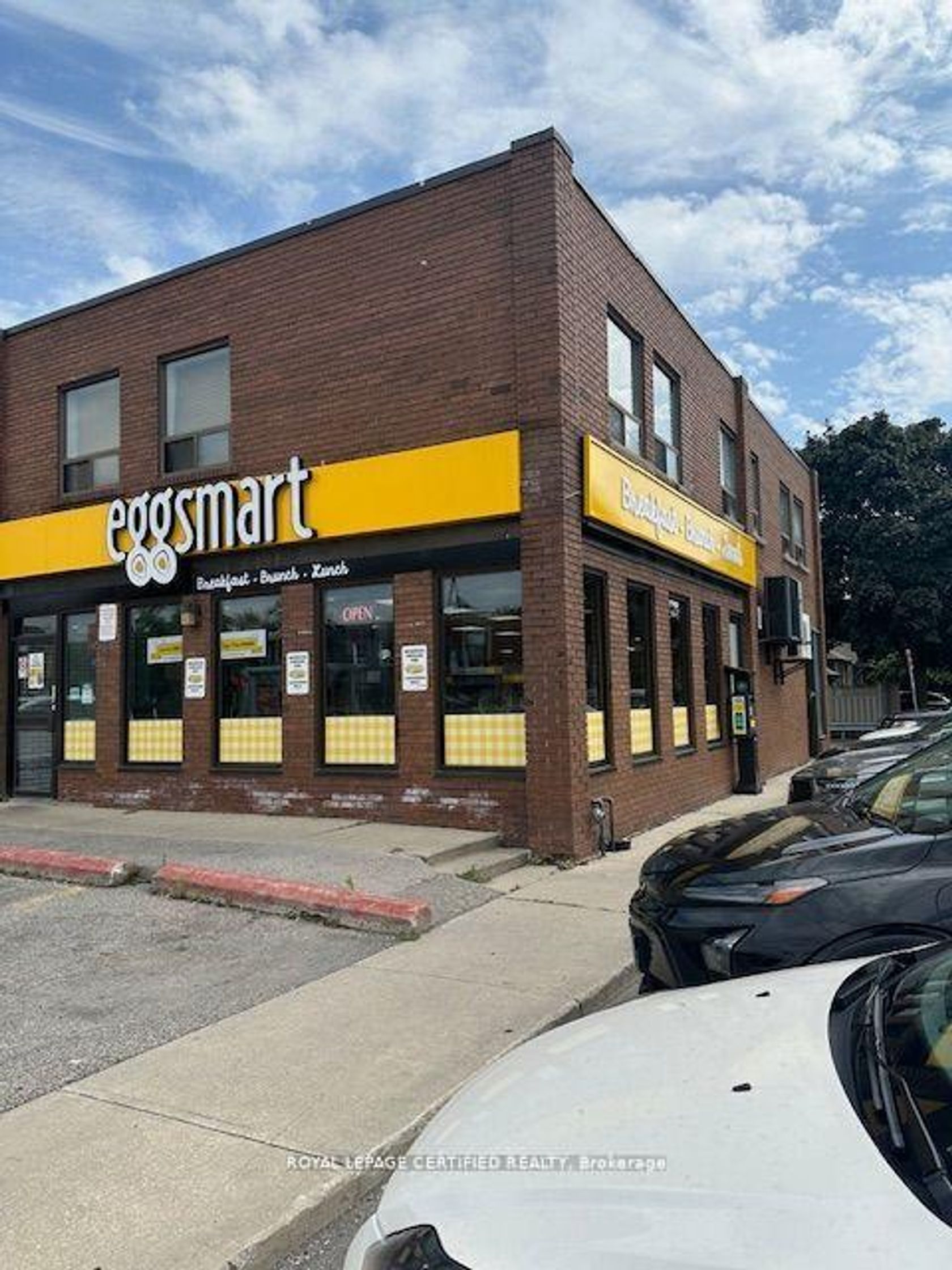 2947 A Bloor Street W, Bloor West Village, Toronto photo number 2