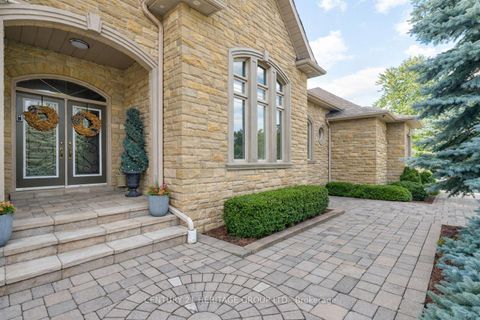 Photo 8 at 12 Prince Adam Court, Rural King, King