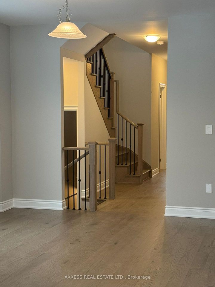 Photo 4 at 11 Misted Breeze Street, Bram West, Brampton