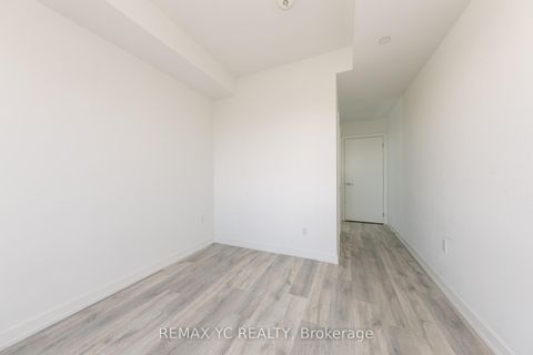 Photo 11 at 835 - 7 Golden Lion Heights N, Newtonbrook East, Toronto