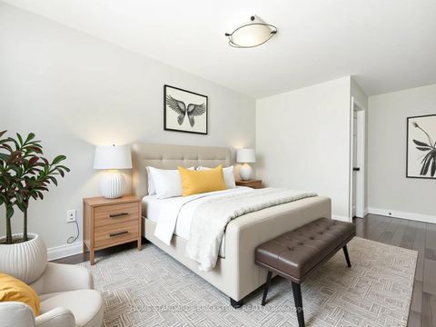 Photo 3 at TH15 - 382 Highway 7, Doncrest, Richmond Hill