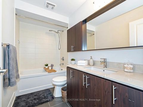 Photo 6 at TH15 - 382 Highway 7, Doncrest, Richmond Hill