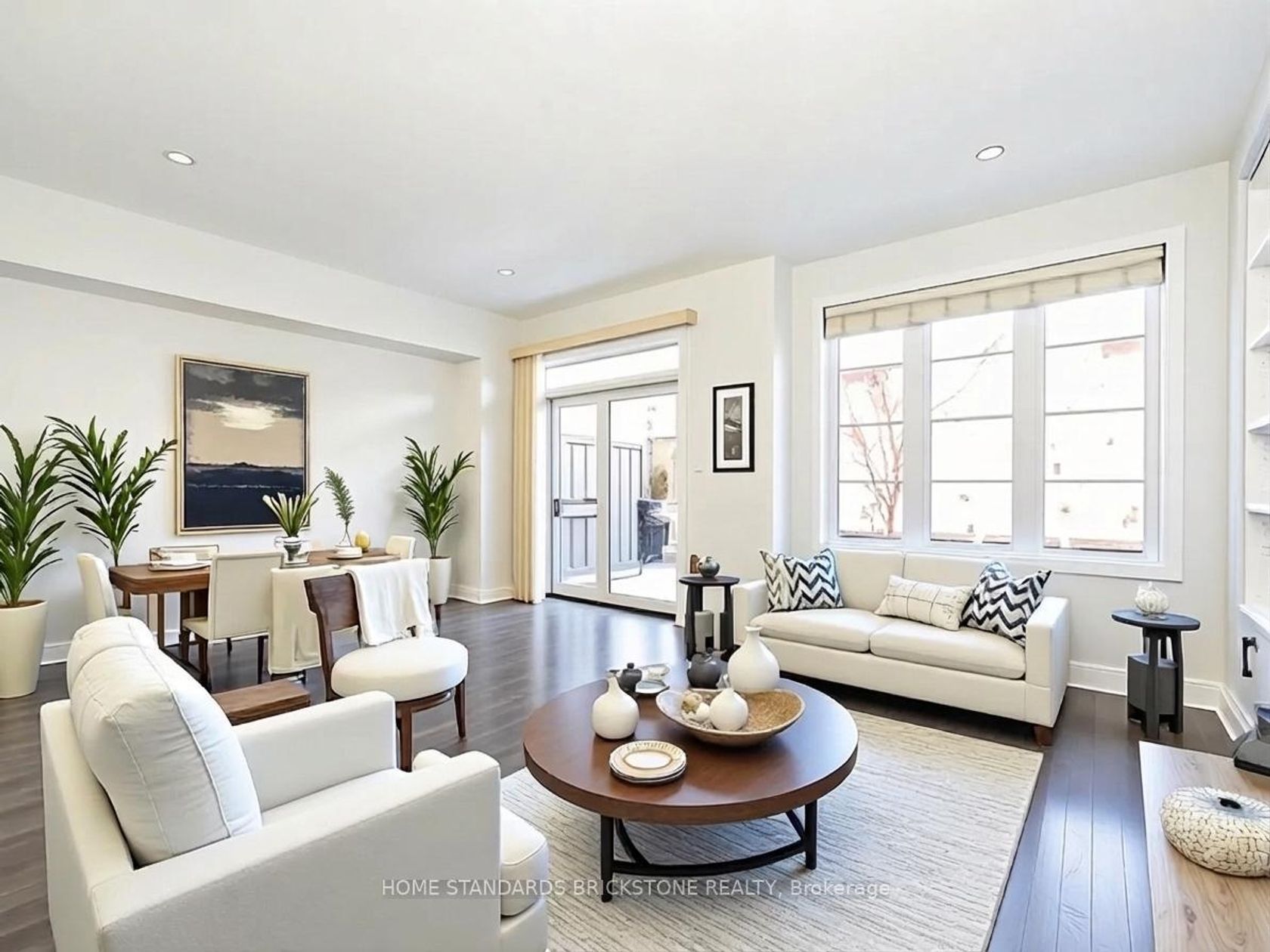 TH15 - 382 Highway 7, Doncrest, Richmond Hill 