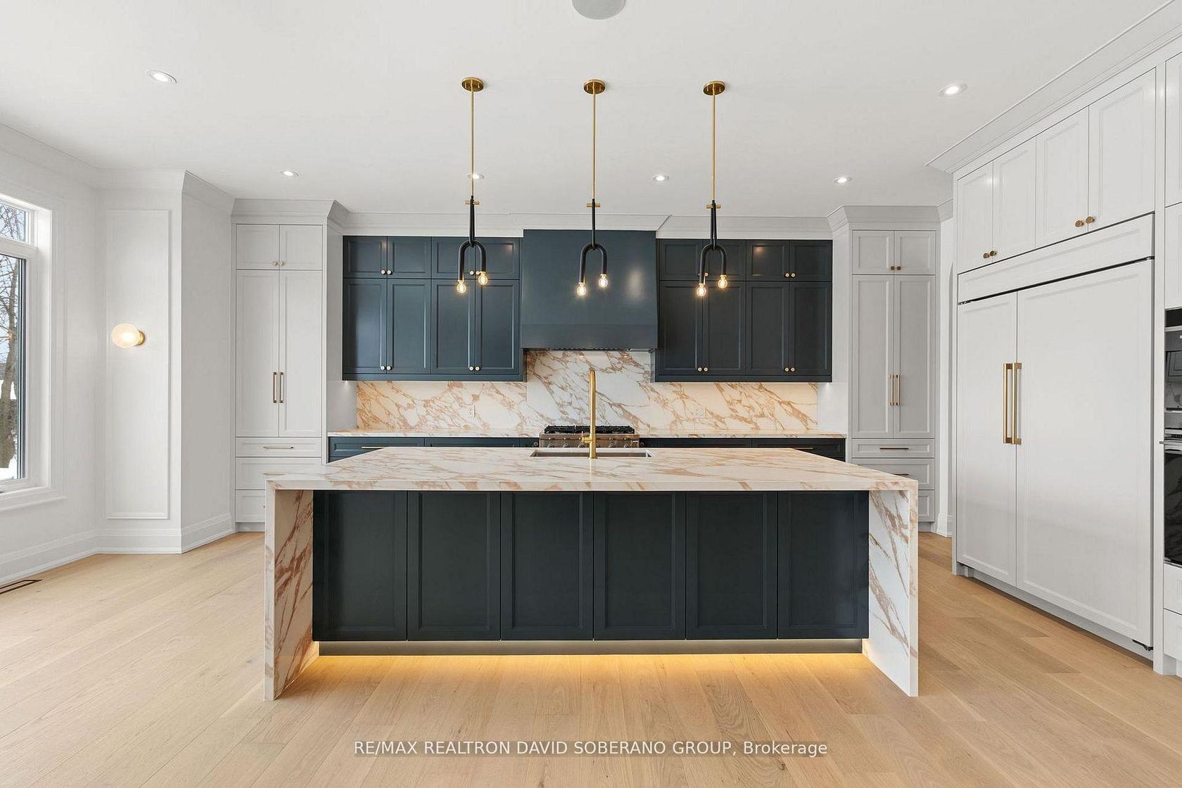 Photo 11 at 165 Mcallister Road, Clanton Park, Toronto