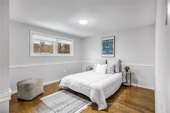 Photo 18 at 85 Ranchdale Drive, Thorner, Hamilton