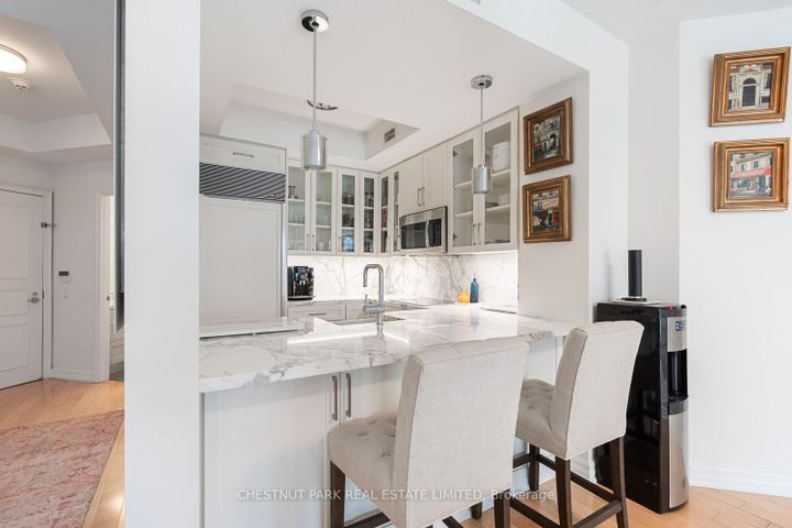 Photo 12 at 304 - 38 Avenue Road, Annex, Toronto