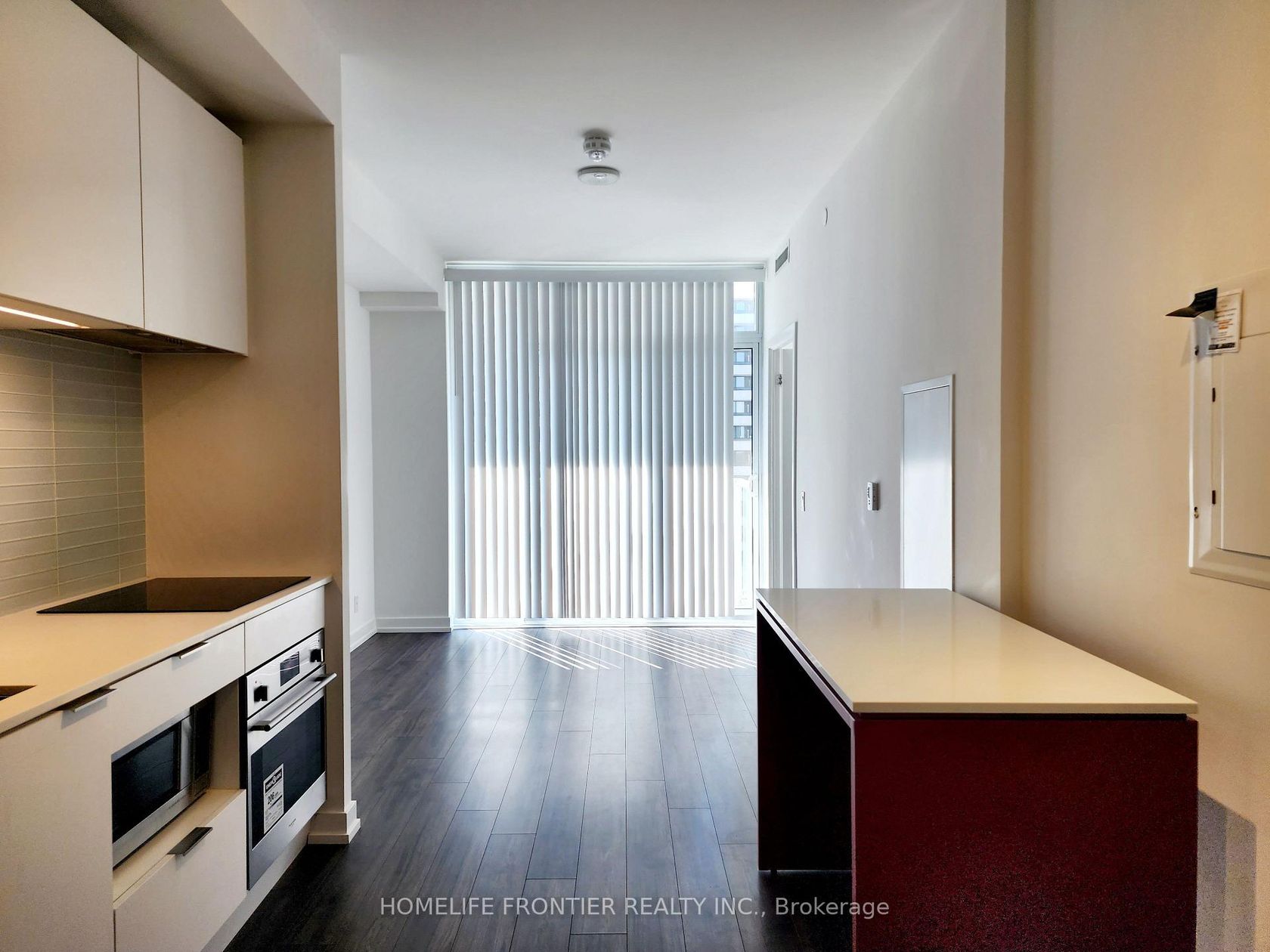 717 - 33 Helendale Avenue, Eglinton, Toronto 