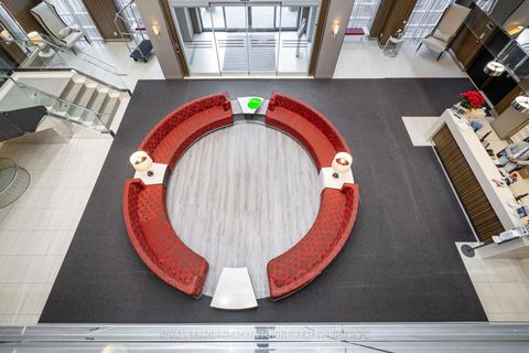 Photo 3 at 2421 - 2 Eva Road W, Etobicoke West Mall, Toronto