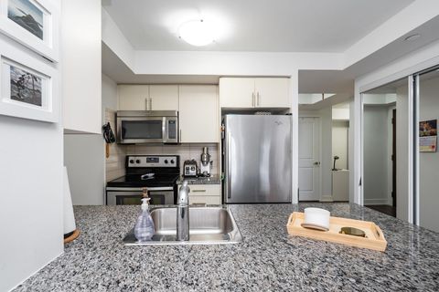 Photo 17 at 2421 - 2 Eva Road W, Etobicoke West Mall, Toronto