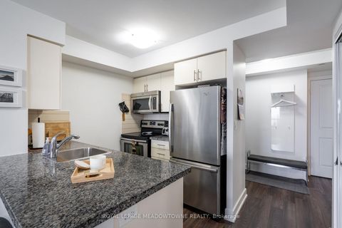 Photo 18 at 2421 - 2 Eva Road W, Etobicoke West Mall, Toronto