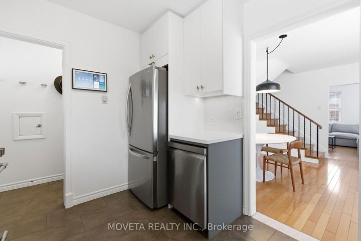 Photo 11 at 438 Silverthorn Avenue, Eglinton West, Toronto