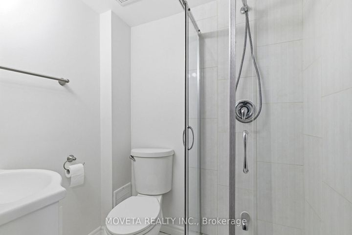 Photo 26 at 438 Silverthorn Avenue, Eglinton West, Toronto