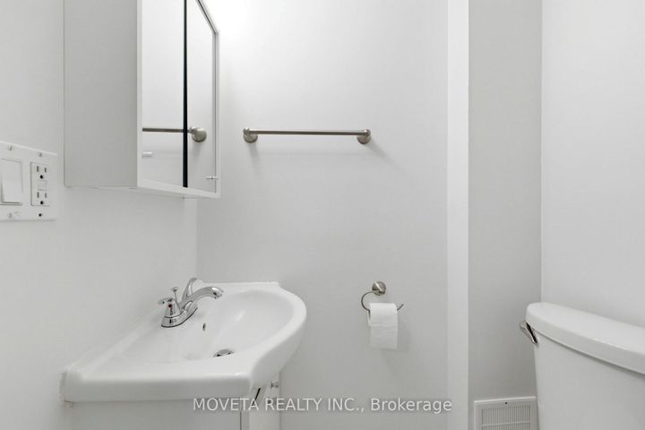 Photo 27 at 438 Silverthorn Avenue, Eglinton West, Toronto