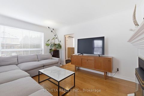 Photo 8 at 438 Silverthorn Avenue, Eglinton West, Toronto