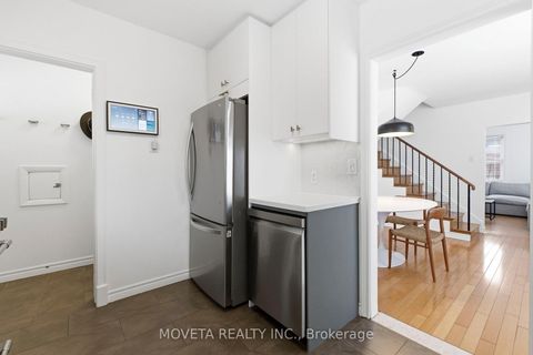 Photo 11 at 438 Silverthorn Avenue, Eglinton West, Toronto