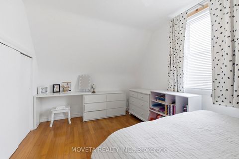 Photo 21 at 438 Silverthorn Avenue, Eglinton West, Toronto