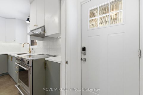 Photo 23 at 438 Silverthorn Avenue, Eglinton West, Toronto
