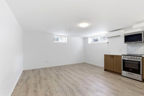 Photo 28 at 438 Silverthorn Avenue, Eglinton West, Toronto