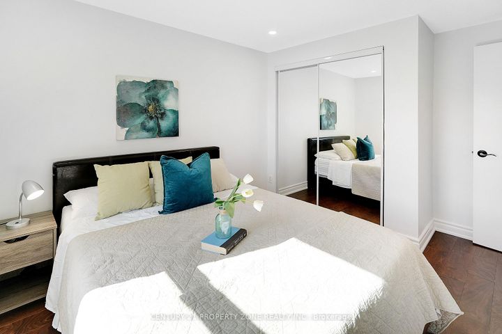 Photo 19 at 40 - 7340 Copenhagen Road, Meadowvale, Mississauga