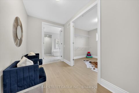 Photo 24 at 37 Meizhou Avenue, Angus Glen, Markham