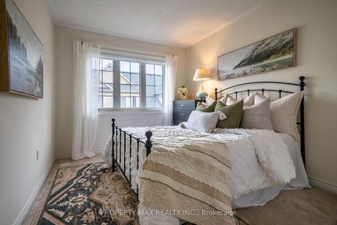 Photo 17 at 2589 Bromus Path, Windfields, Oshawa