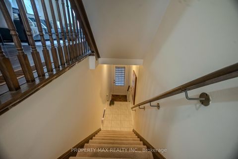 Photo 20 at 2589 Bromus Path, Windfields, Oshawa