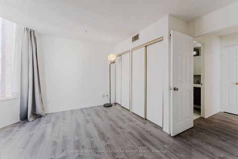 Photo 14 at 2507 - 55 Centre Avenue, Bay Street Corridor, Toronto