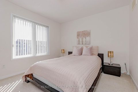 Photo 16 at 45 - 5035 Oscar Peterson Blvd Boulevard, Churchill Meadows, Mississauga