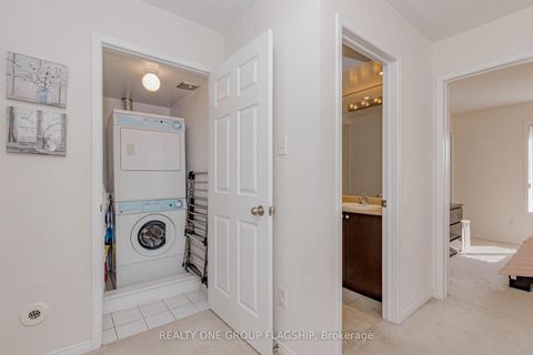 Photo 30 at 45 - 5035 Oscar Peterson Blvd Boulevard, Churchill Meadows, Mississauga