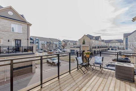 Photo 31 at 45 - 5035 Oscar Peterson Blvd Boulevard, Churchill Meadows, Mississauga