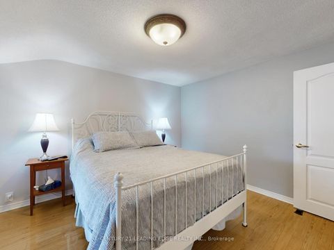 Photo 23 at 102 Botany Hill Road, Morningside, Toronto