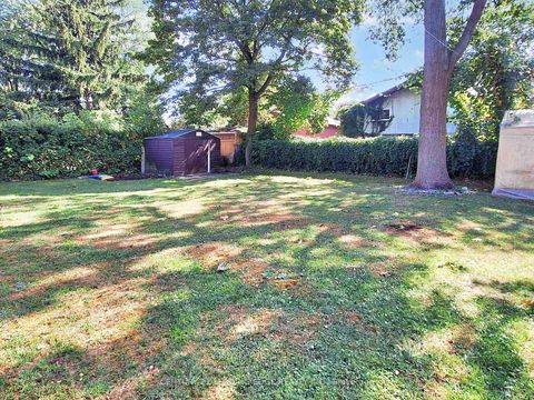 Photo 40 at 102 Botany Hill Road, Morningside, Toronto