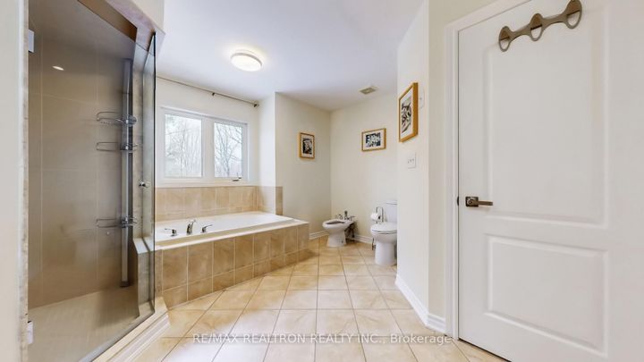 Photo 22 at 86 Eagle Peak Drive, Westbrook, Richmond Hill