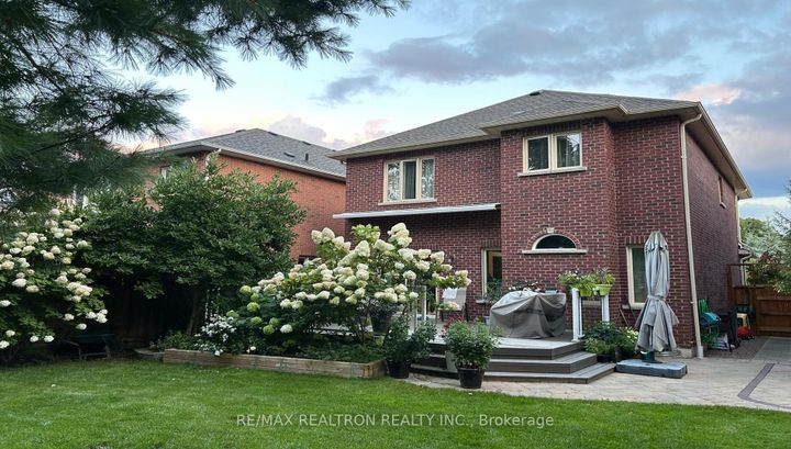 Photo 37 at 86 Eagle Peak Drive, Westbrook, Richmond Hill