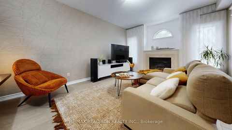 Photo 7 at 86 Eagle Peak Drive, Westbrook, Richmond Hill