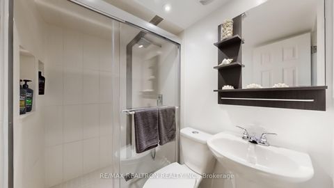 Photo 31 at 86 Eagle Peak Drive, Westbrook, Richmond Hill