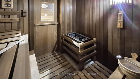 Photo 34 at 86 Eagle Peak Drive, Westbrook, Richmond Hill