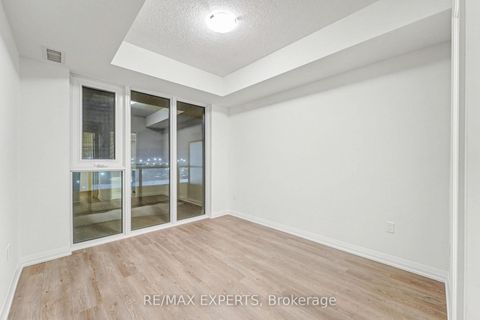 Photo 5 at 421 - 8960 Jane Street, Vellore Village, Vaughan