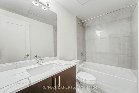 Photo 8 at 421 - 8960 Jane Street, Vellore Village, Vaughan