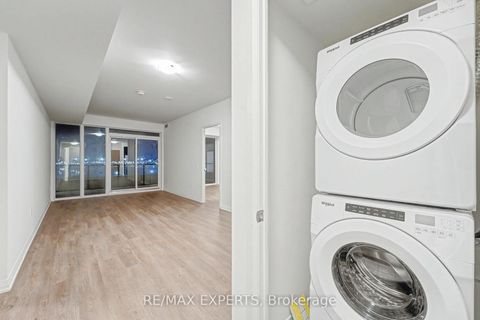 Photo 13 at 421 - 8960 Jane Street, Vellore Village, Vaughan