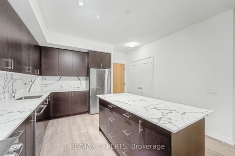 Photo 17 at 421 - 8960 Jane Street, Vellore Village, Vaughan